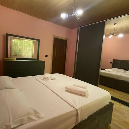 Vakantiehuis House *