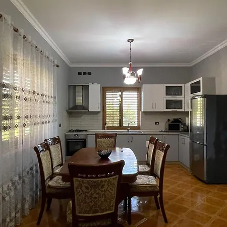 Vakantiehuis House *