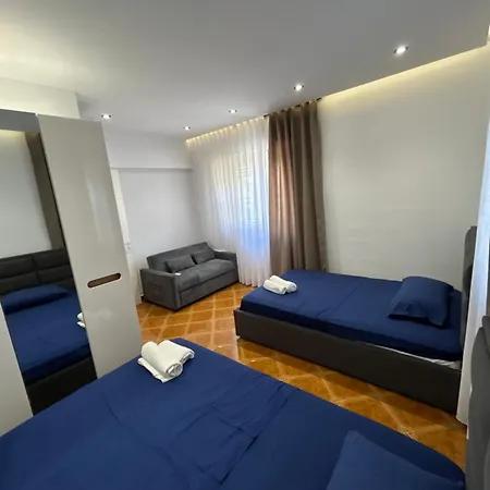 Villasolmare Velipoje
